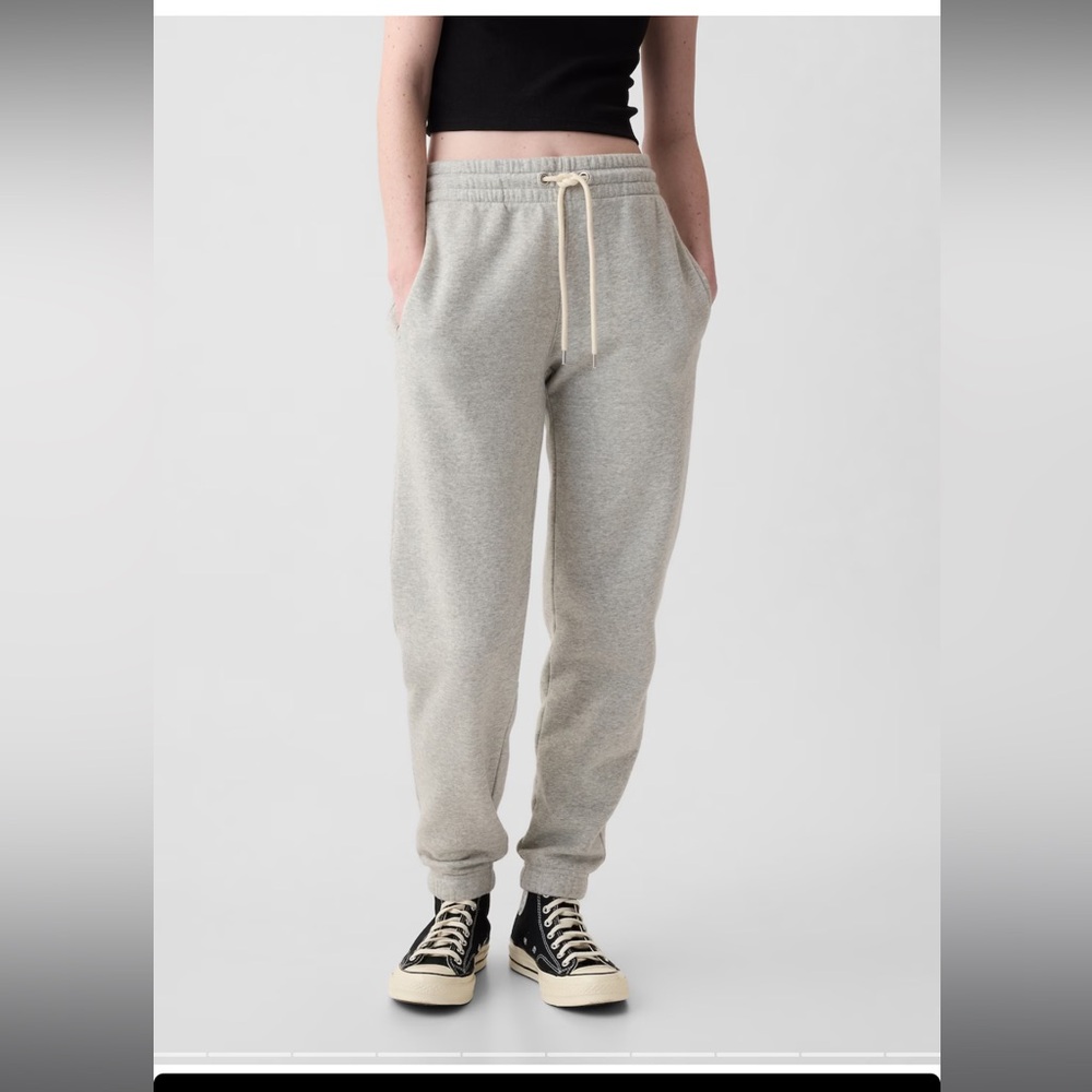 GAP Vintage Soft Classic Joggers